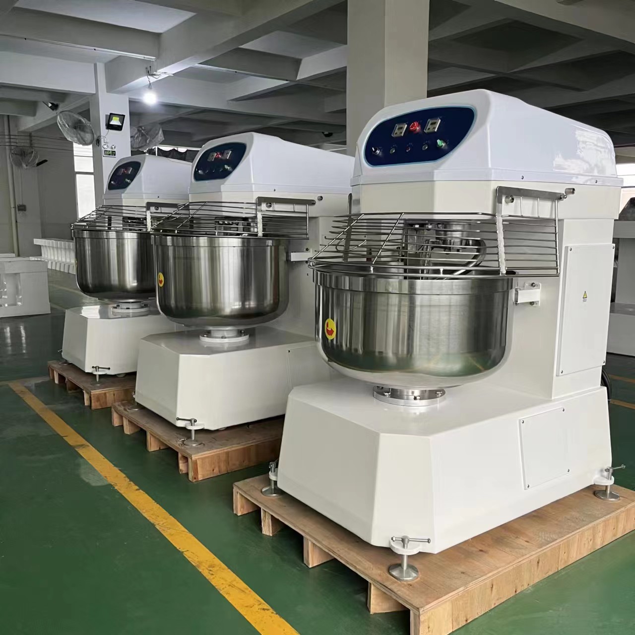 Commercial Dough Mixer 100kg P - đánh giá và giá Commercial Kitchen Mixers Dough Mixer